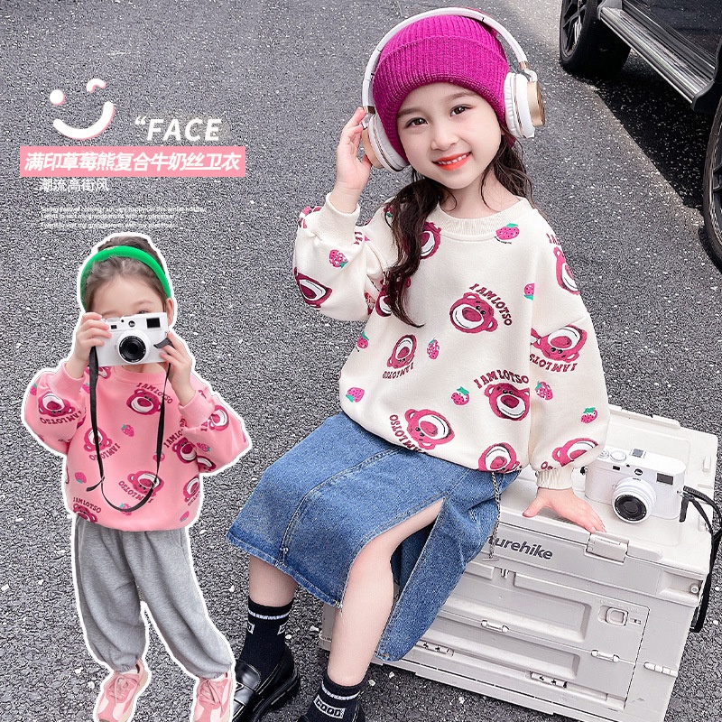 Mới Áo Sweater Tay Dài In Hình Gấu Và Dâu Tây Đáng Yêu Cho Bé Gái