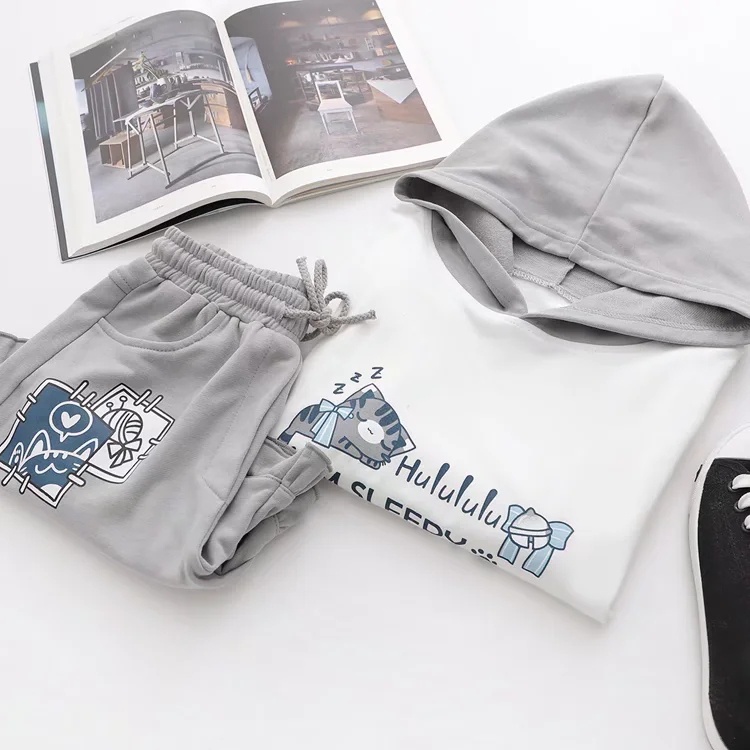 Set Áo Thun Ngắn Tay Có Mũ In Hình Mèo + Quần short Ren Xám Dễ Thương Thời Trang Mùa Hè Cho Nữ