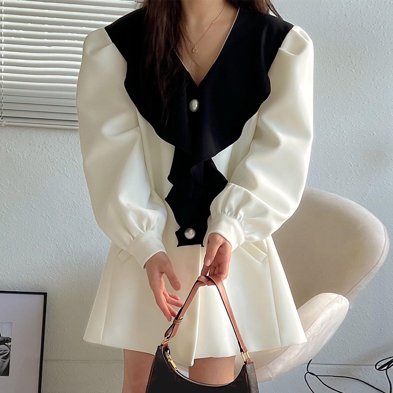 Đầm Dáng Rộng Tay Phồng Cổ Bèo Đính Nút Ngọc Trai Màu Sắc Tương Phản Kiểu Hàn Quốc Thời Trang Mùa Xuân