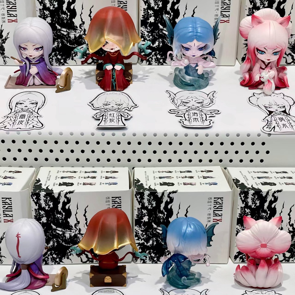 Đồ trang trí Búp Bê kayla x v2 lock demon Phong Cách Cổ Điển