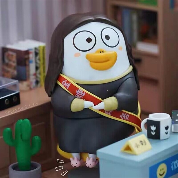 ★Đồ Chơi hgtoys hgtoys★   Búp Bê popmart liu Vịt Bảo Tàng Bất Thường Trang Trí Hợp Thời Trang Làm Quà Tặng