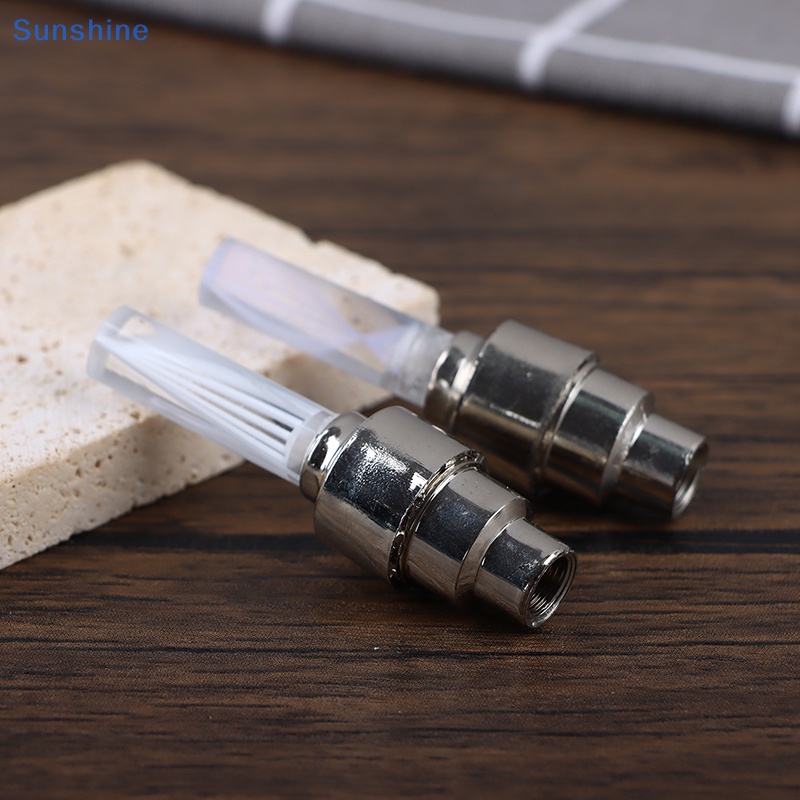 Bộ 2 Đèn led Gắn Bánh Xe Đạp / Xe Máy / Xe Hơi Trang Trí Độc Đáo vn