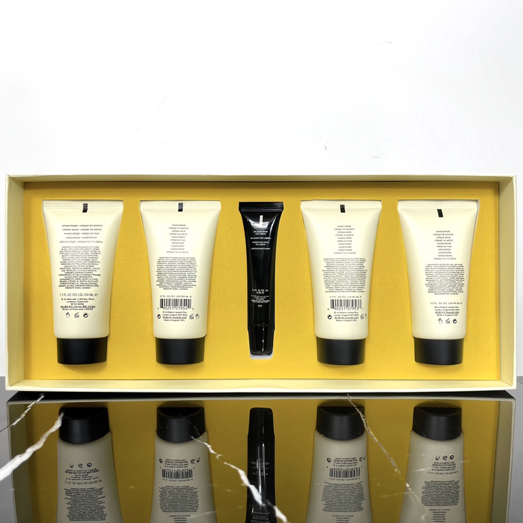 JO MALONE Jojo malone Bộ Kem Dưỡng Da Tay vitamin e Dưỡng Ẩm Chống Khô Và Nứt Nẻ Mùa Thu Đông           jo Malone ve five-piece pet set