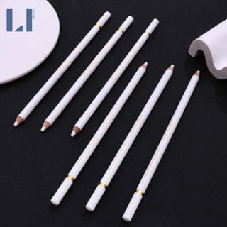 Bút chì than trắng vẽ phát thảo
