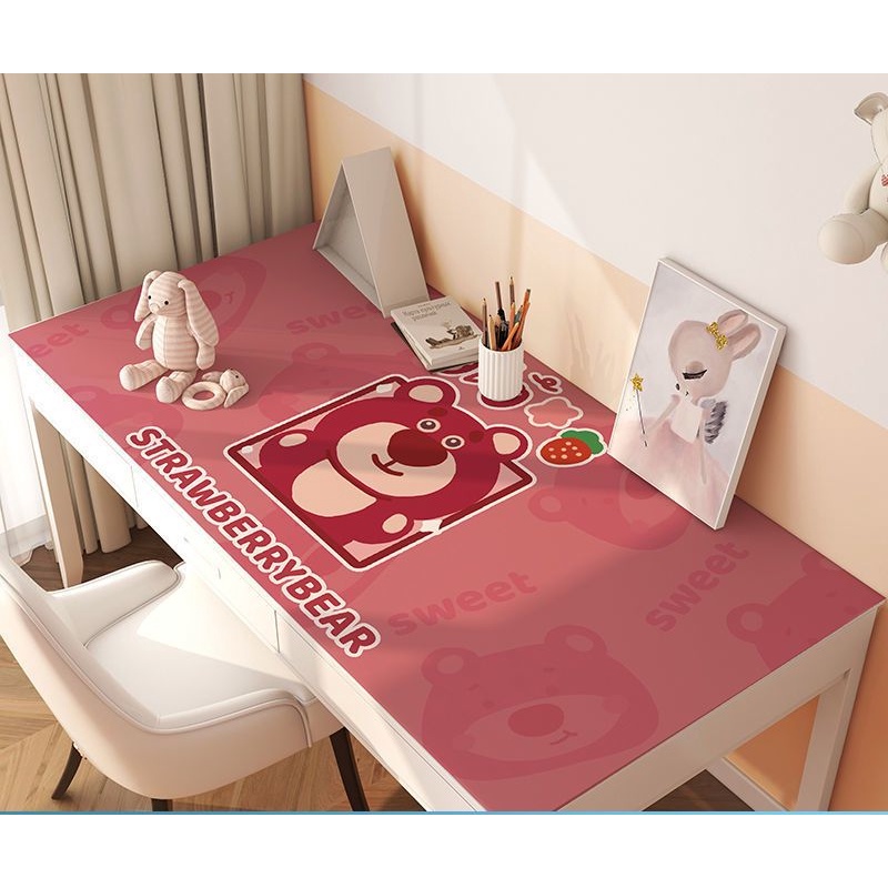 Thảm Trải Bàn Bằng pvc Chống Thấm Nước In Hoạt Hình Gấu Dâu Tây Dễ Thương Cho Bé