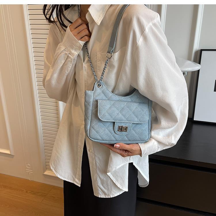 Túi Đeo Chéo Thêu Họa Tiết Kim Cương Mẫu Mới 2023 Thời Trang Cho Nữ