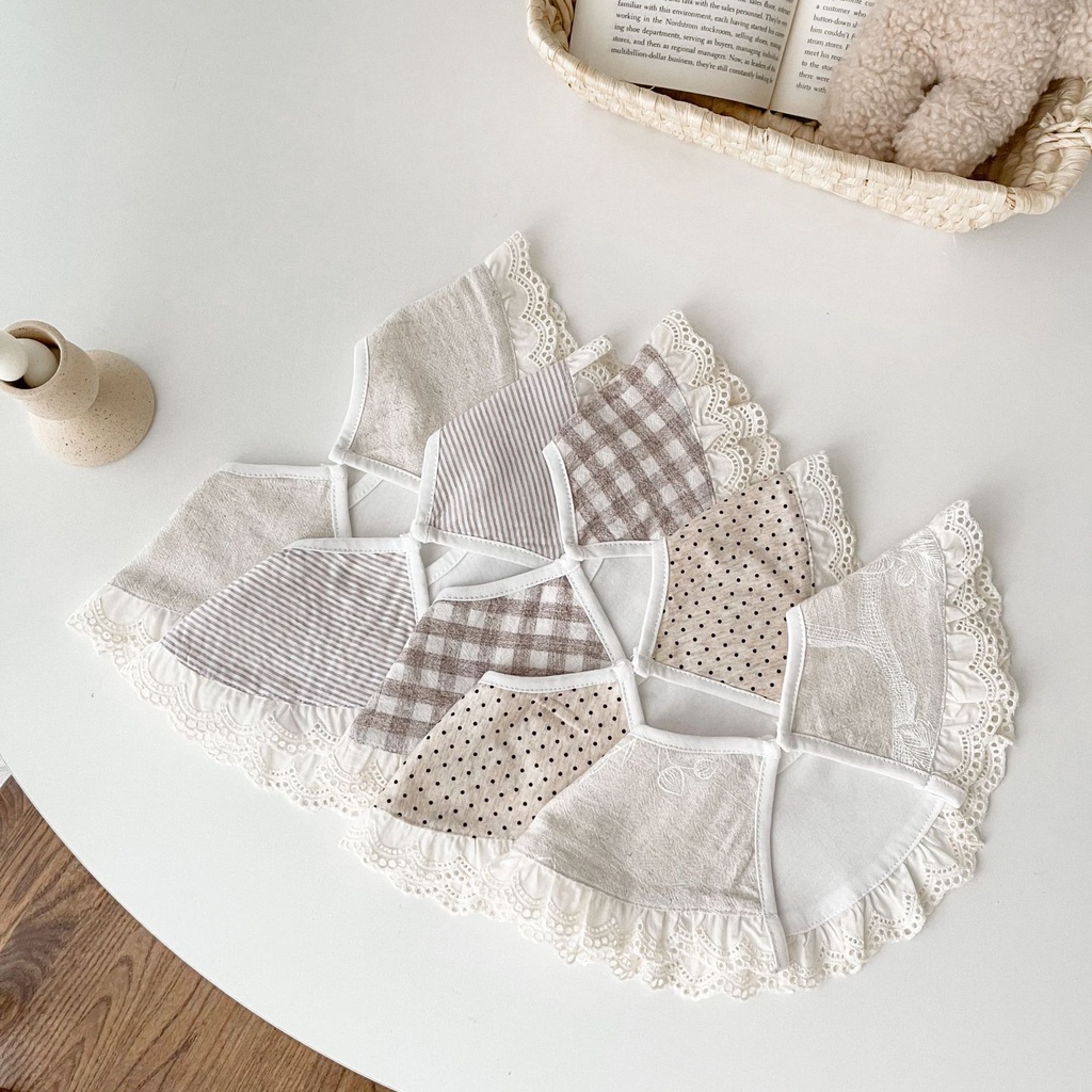 Yếm Ăn Vải Lanh cotton Phối Ren Phong Cách Nhật Bản Cho Bé