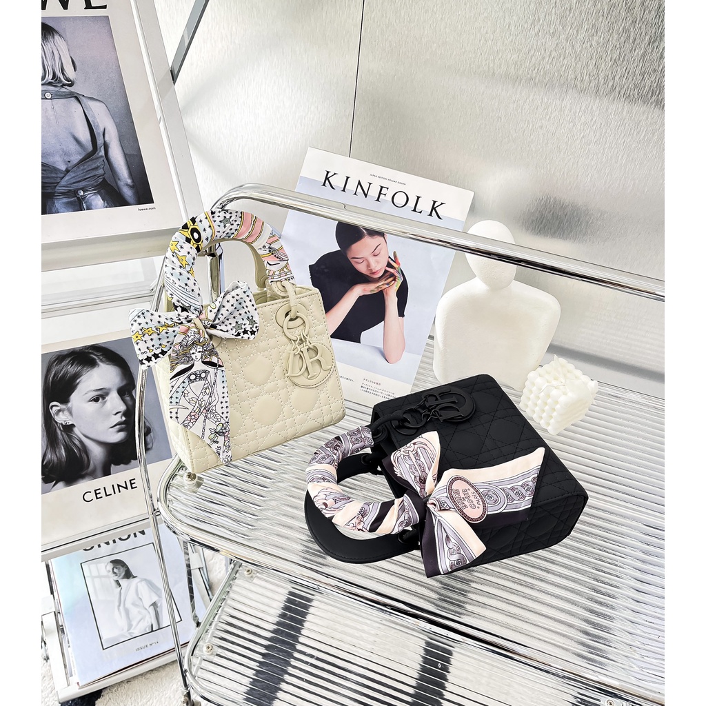 TÚI KÈM KHĂN SIZE 17cm x 15cm - TX827260