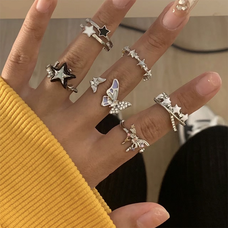 Nhẫn Hợp Kim Hình Bướm Đính Đá Xinh Xắn Cho Nữ