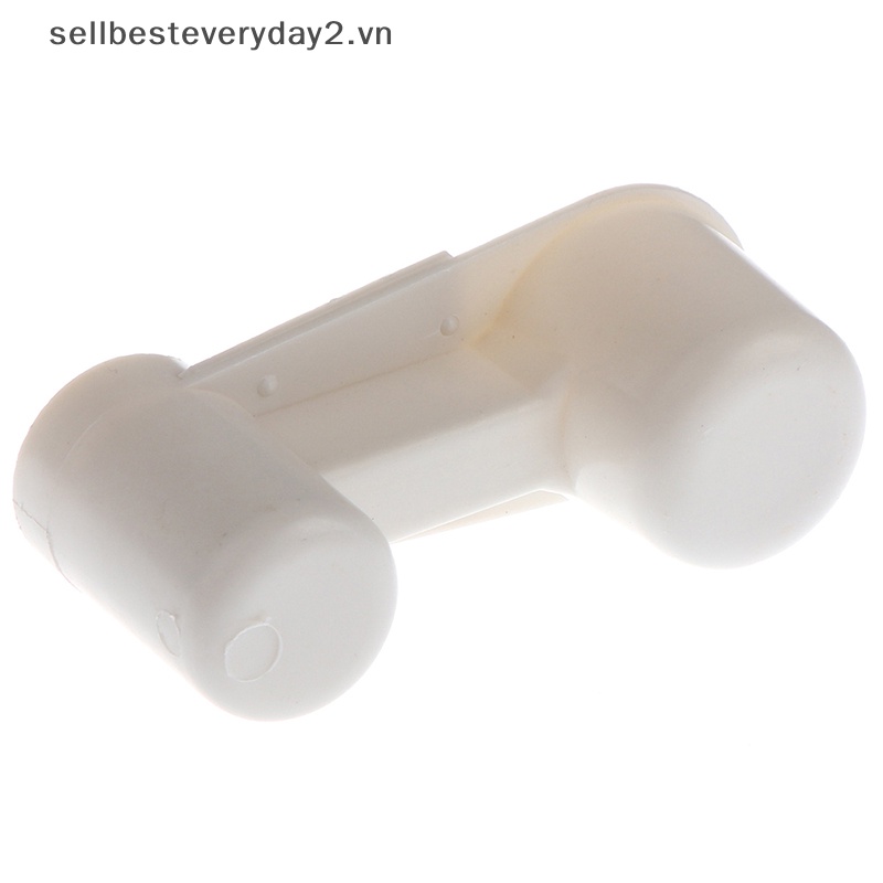 Bình Đựng Nước Uống Bằng Nhựa Cho Gà / Heo / Thú Cưng