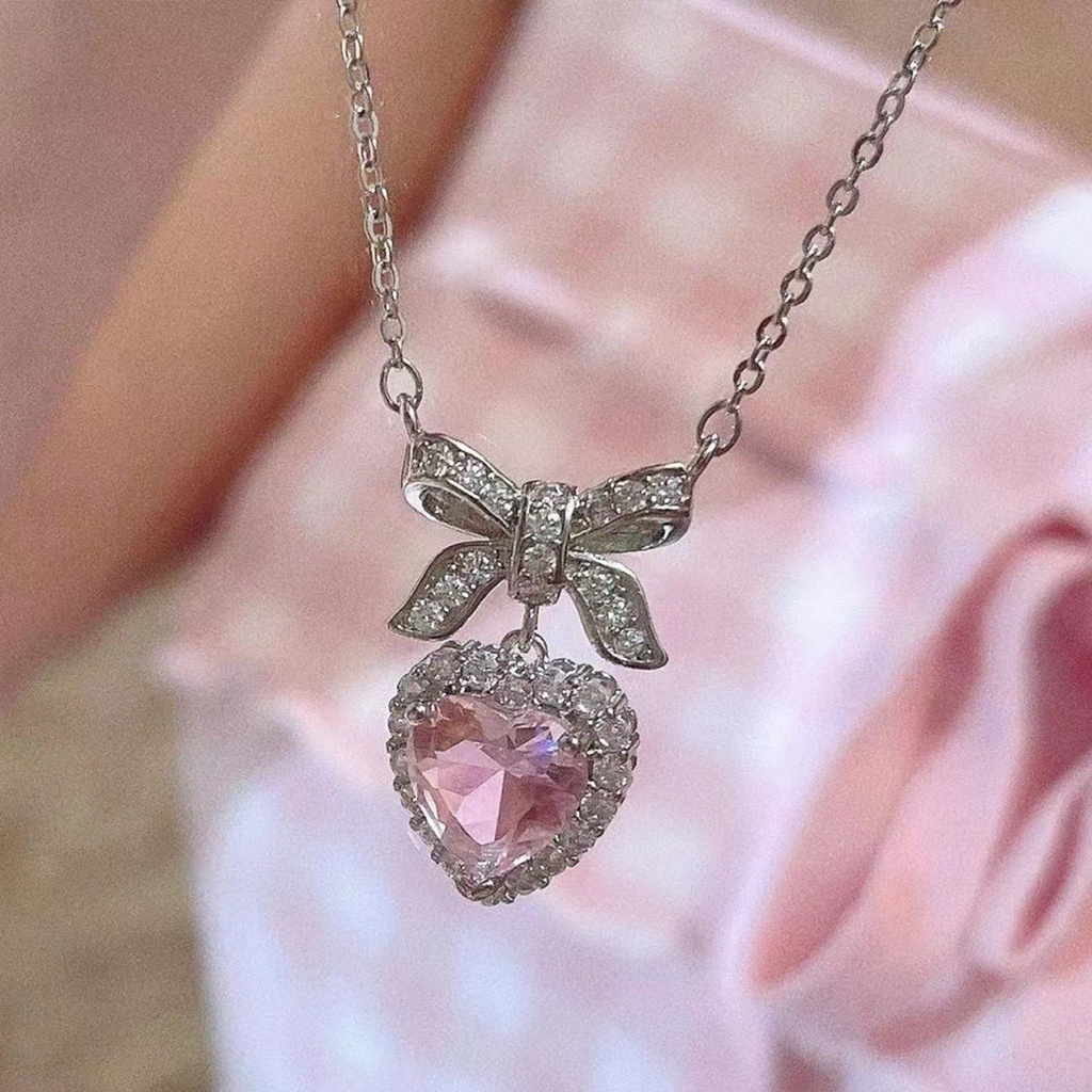 1 Mặt Dây Chuyền Hình Nơ Trái Tim Pha Lê Nhỏ Xinh Hợp Xu Hướng Cho Bạn Gái