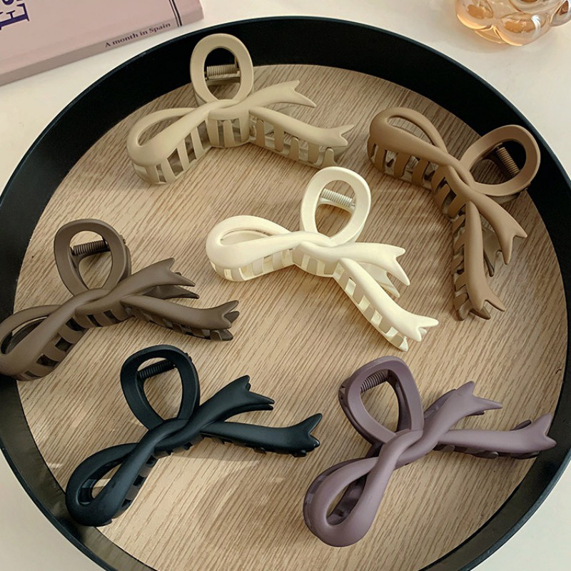 1 Kẹp Tóc Hình Ruy Băng Lớn Bằng acrylic Màu Nhám Cho Nữ