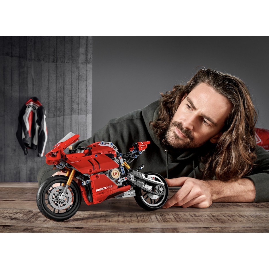 Lego HaHa - Lego Technic - Siêu xe Ducati Panigale V4 R - 42107
