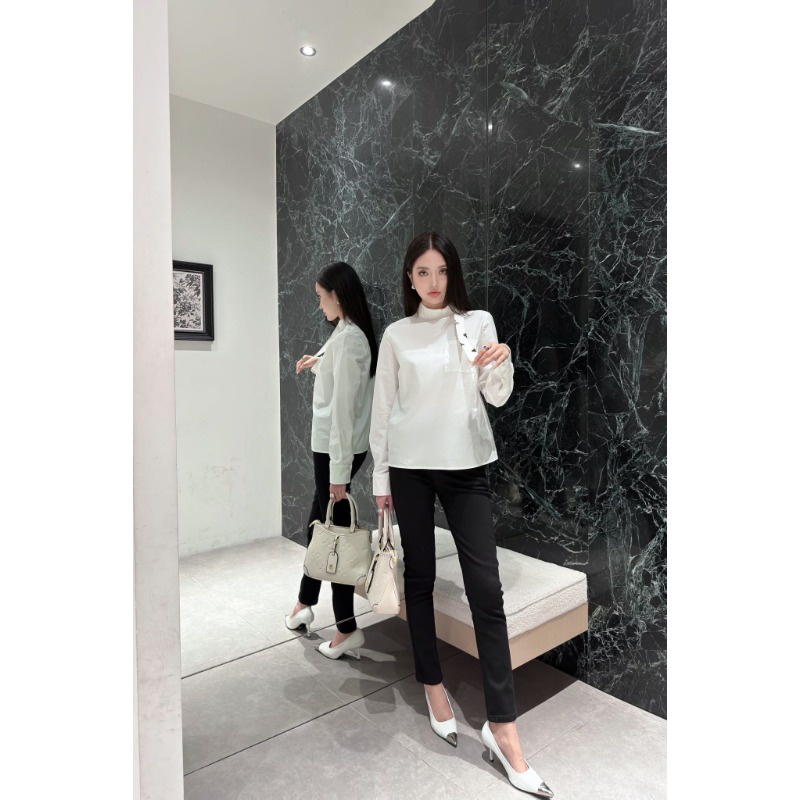 ❤️❤️❤️❤️ Áo Sơ Mi Nữ Tay Dài Cổ Chữ v Thời Trang Mới 2023