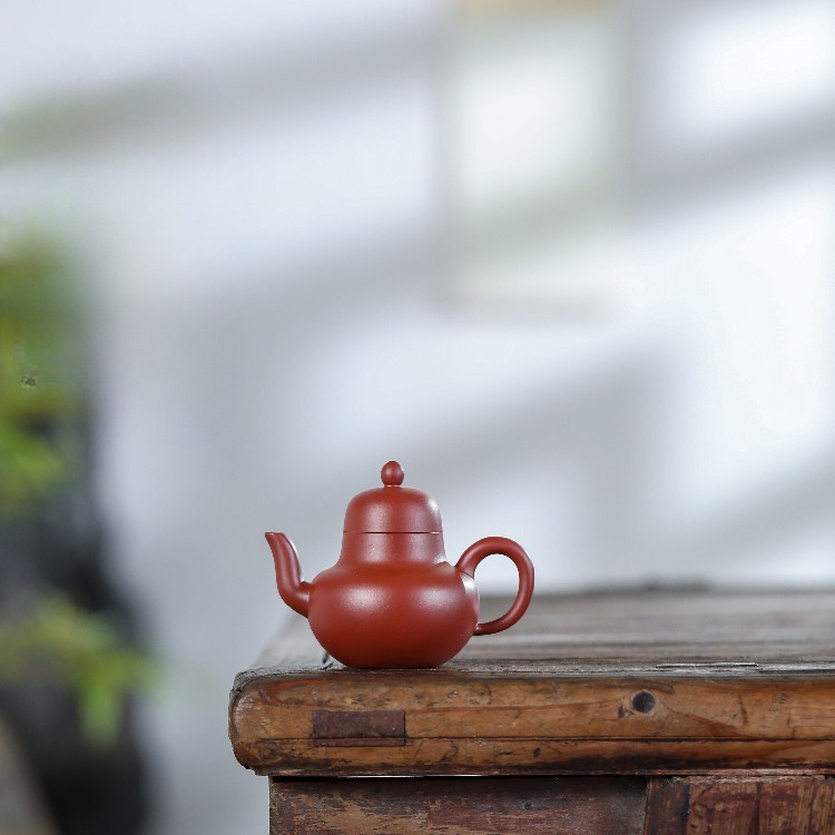 Ấm trà ngồi Yixing Zisha Ấm trà [Huayun] Quặng thô Dahongpao 100cc Bộ trà ấm trà Kung Fu công việc k