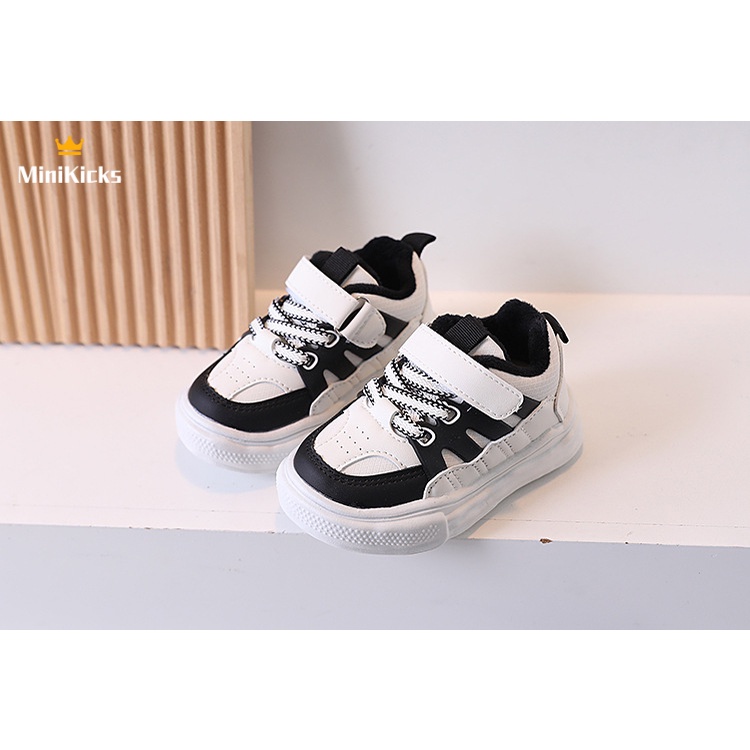 MiniKicks giày thể thao bé trai giày trẻ em Giày Thể Thao Trẻ Em thời trang thoải mái 2023 NEW RYD2390TKO 37Z230912