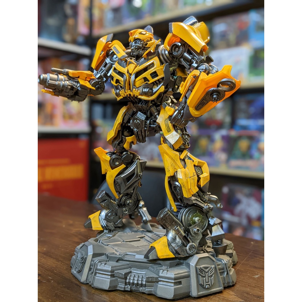 Mô Hình Robot Transformers Bumblebee 3A DOTM KO 37cm tặng kèm xe