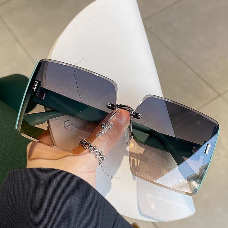 Kính Mát Gọng Vuông Chống Tia uv400 Thời Trang Cho Nam Nữ