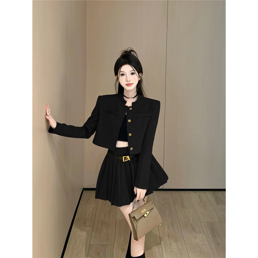 Bộ Áo Khoác Dài Tay 2 Dây + Chân Váy Xếp Ly Thời Trang Nữ Tính