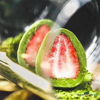 Socola bọc dâu tây sấy lạnh gói 60gram