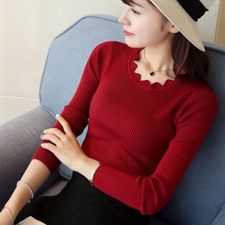 Áo len nữ dài tay cổ tròn phối ren phong cách mới