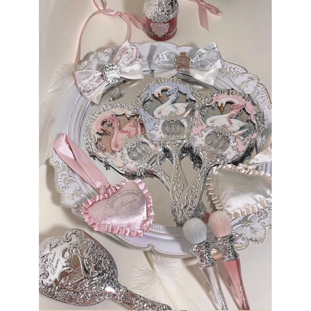 Bộ Hộp Kẹp Tóc / Gương Cầu / Cọ / Gương Trang Điểm Cầm Tay Hình Thiên Nga / Bông Hoa / Chấm Bi Nhiều Màu Sắc