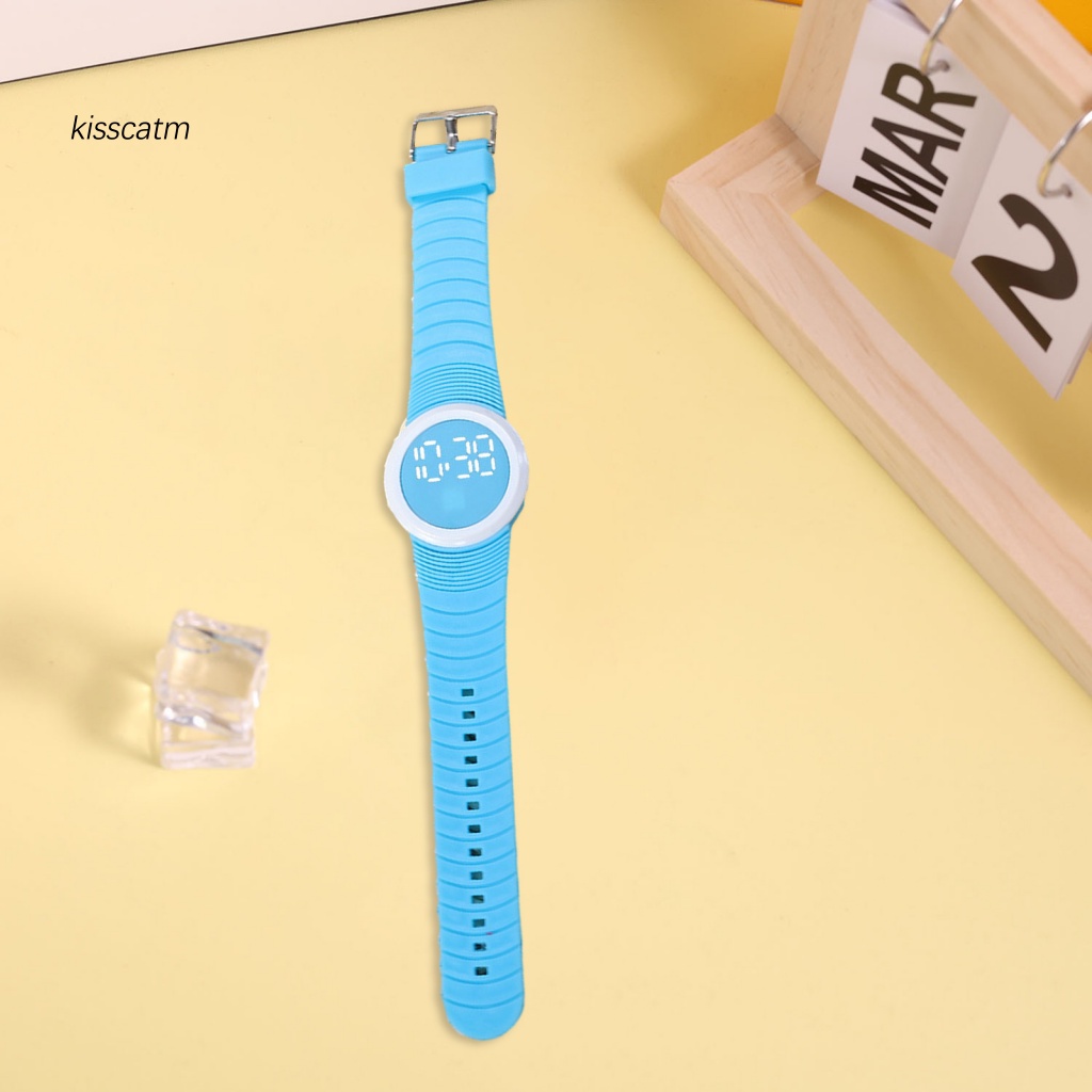 Hot Đồng Hồ Đeo Tay silicone Thoải Mái Thời Gian Chính Xác Với Màn Hình led Hiển Thị Chính Xác Cho Người Mua Sắm Đông Nam