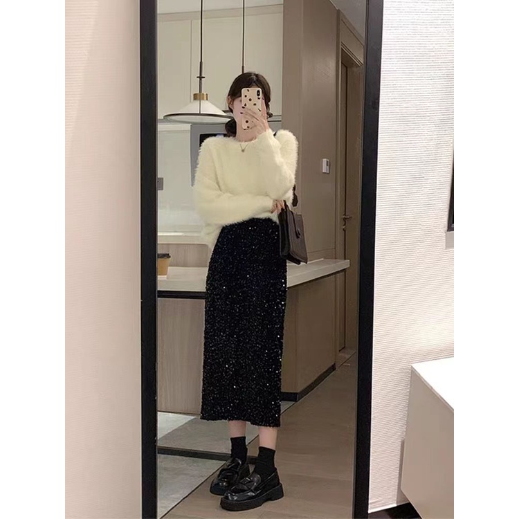 Chân Váy Nhung Dáng Suông Xẻ Tà Đính Kim Sa Lấp Lánh Cho Nữ