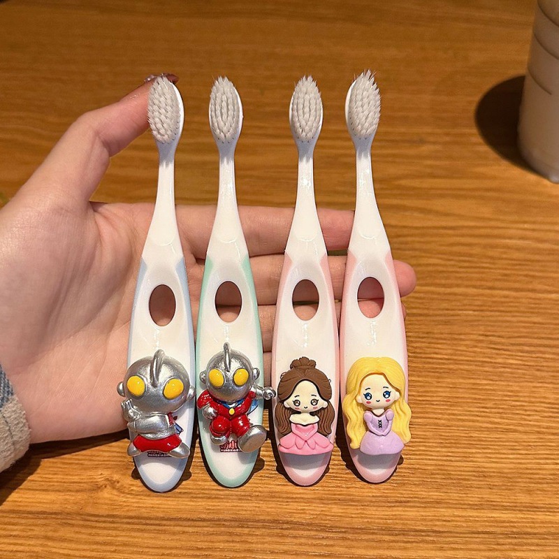 Sanrio Bàn Chải Đánh Răng Lông Mềm Hình kuromi cinnamoroll melody princess ultraman Cho Bé 3-12 Tuổi