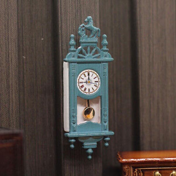 1:12 Scale Dollhouse Miniature Wooden Wall Clock Model Doll's House Furniture