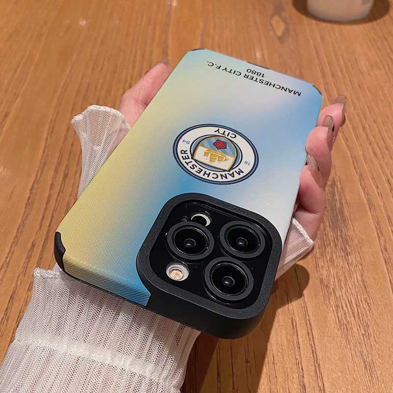Mới Ốp Điện Thoại Màu gradient In logo Đội Bóng manchester city Độc Đáo Chống Rơi Cho iphone13promax / 11 / 12promax 13pro 14promax