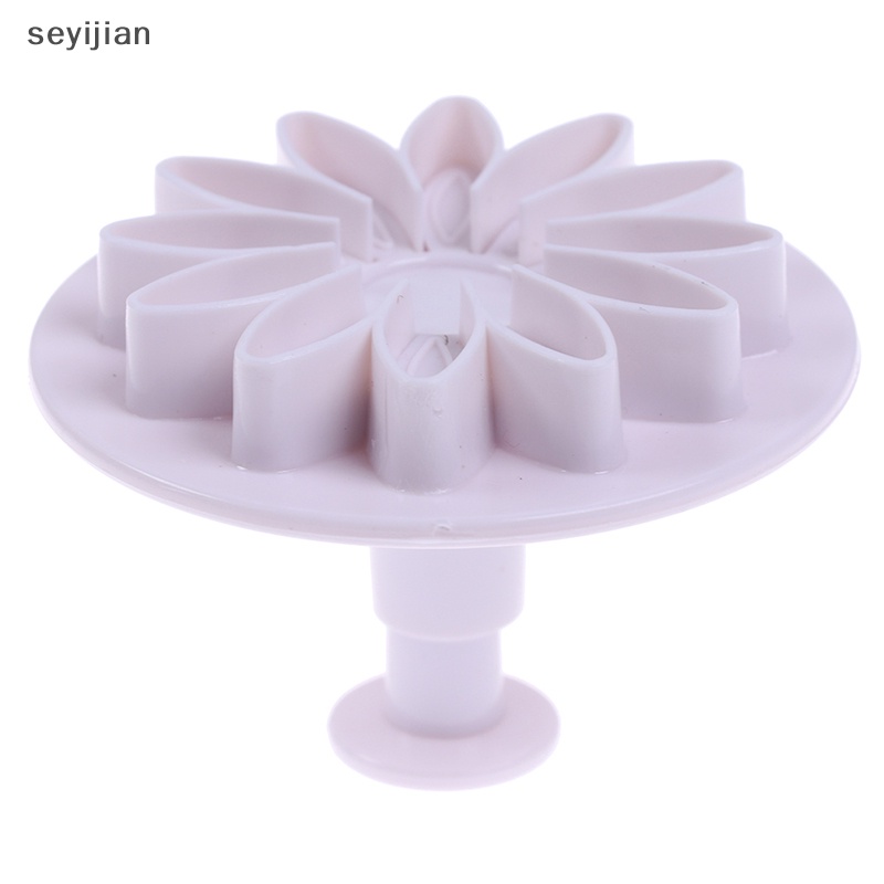 Khuôn Nhựa Làm Bánh Hình Bông Hoa Xinh Xắn