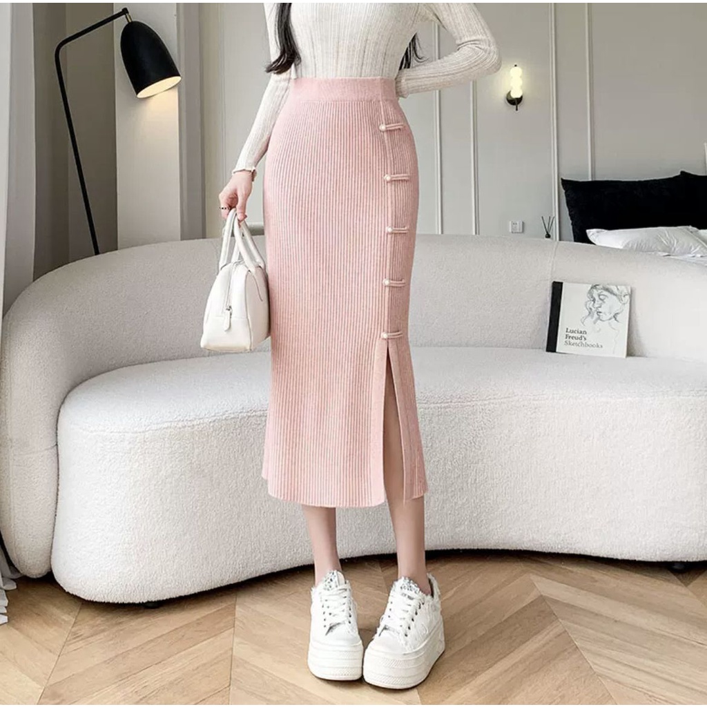 Đầm Lửng Dáng Ôm Xẻ Tà Một Bên Phong Cách Trung Hoa Thời Trang Thu Đông Hàng Mới 2023