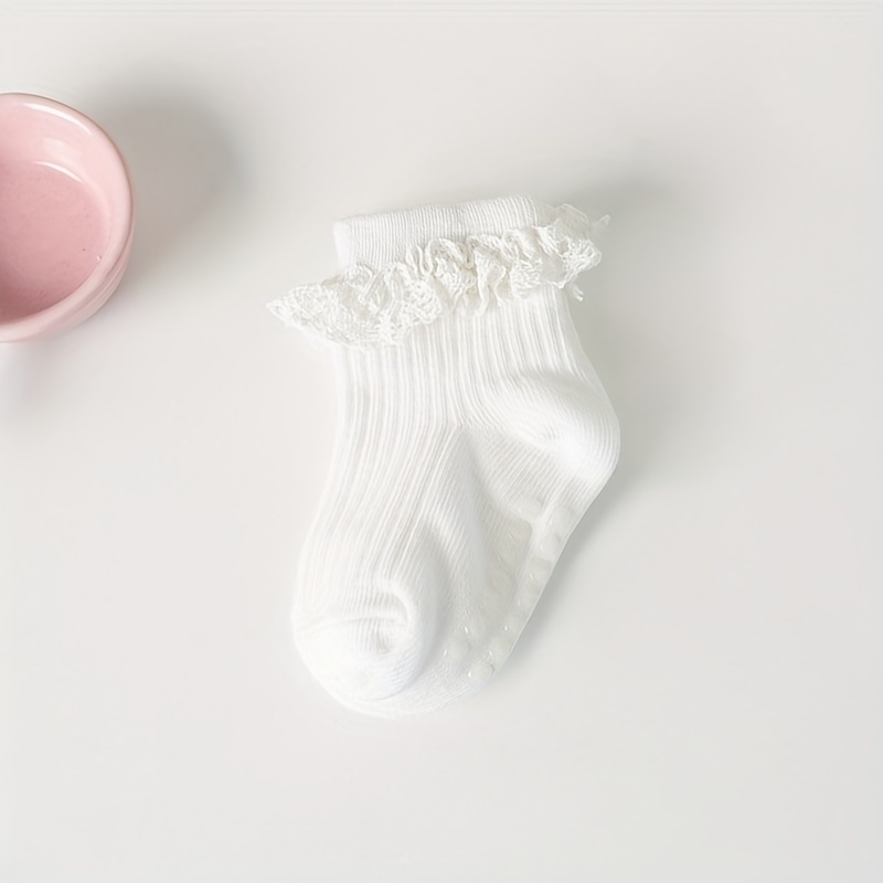 Đôi Vớ Ren Hoa Dễ Thương Cho Bé Gái 0-6 Tháng Tuổi: cotton Pha Thoáng Khí Thoải Mái Cho Bé Gái