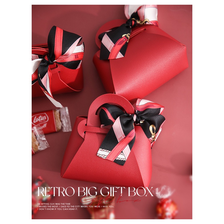 Hộp Đựng Kẹo Cưới mini Bằng Da Thắt Nơ Ruy Băng