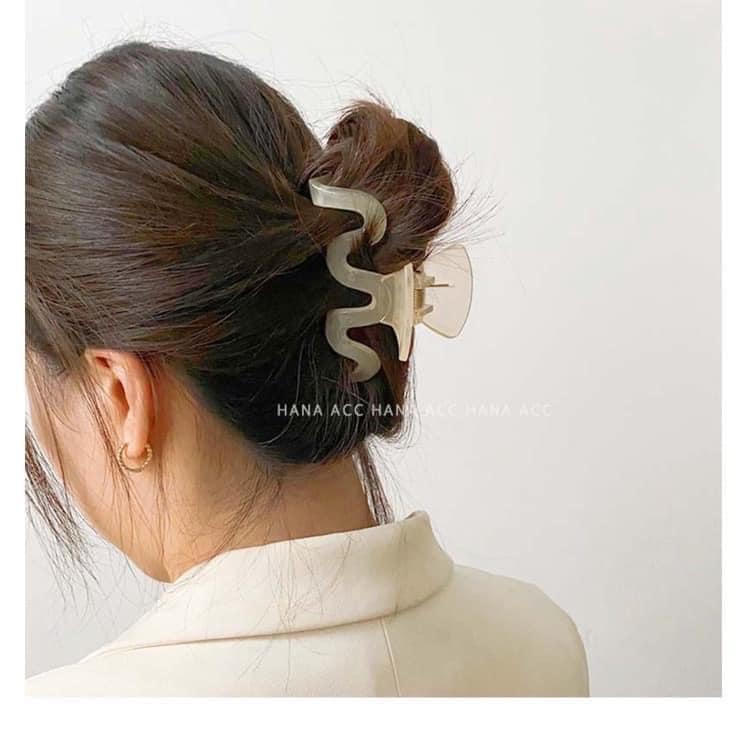 Kẹp Chữ M Màu Thạch