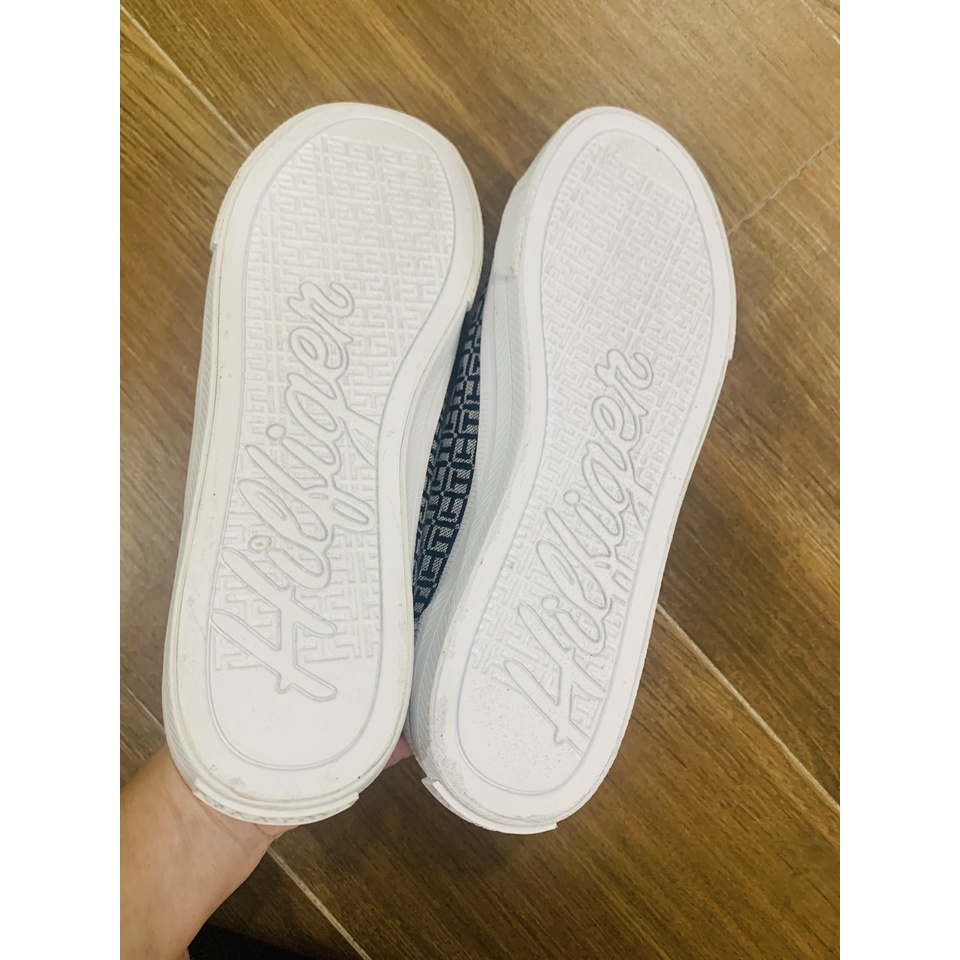 Giày sneaker T0MMY chính hãng thanh lý tồn 31030.00