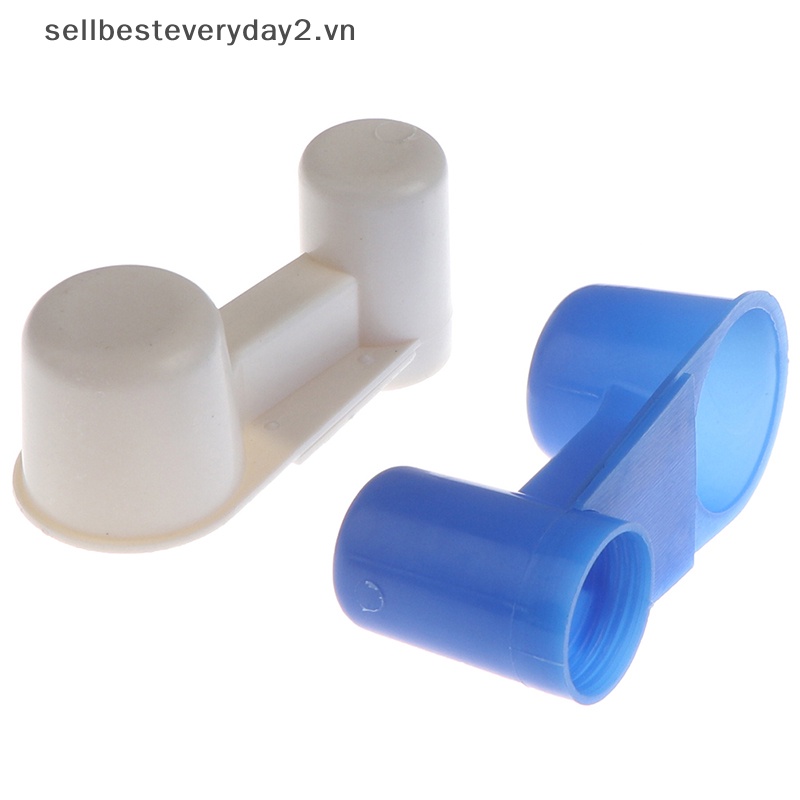 Bình Đựng Nước Uống Bằng Nhựa Cho Gà / Heo / Thú Cưng