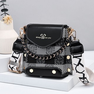 Túi đeo chéo nữ mới 2025 Túi xách thời trang mini màu trắng Hàn Quốc