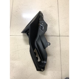 [Chính hãng Yamaha]YADA-6489 EX135(11-14)-NHÁM-4 MỎ CÀY(ốp thân dưới 1)TRÁI