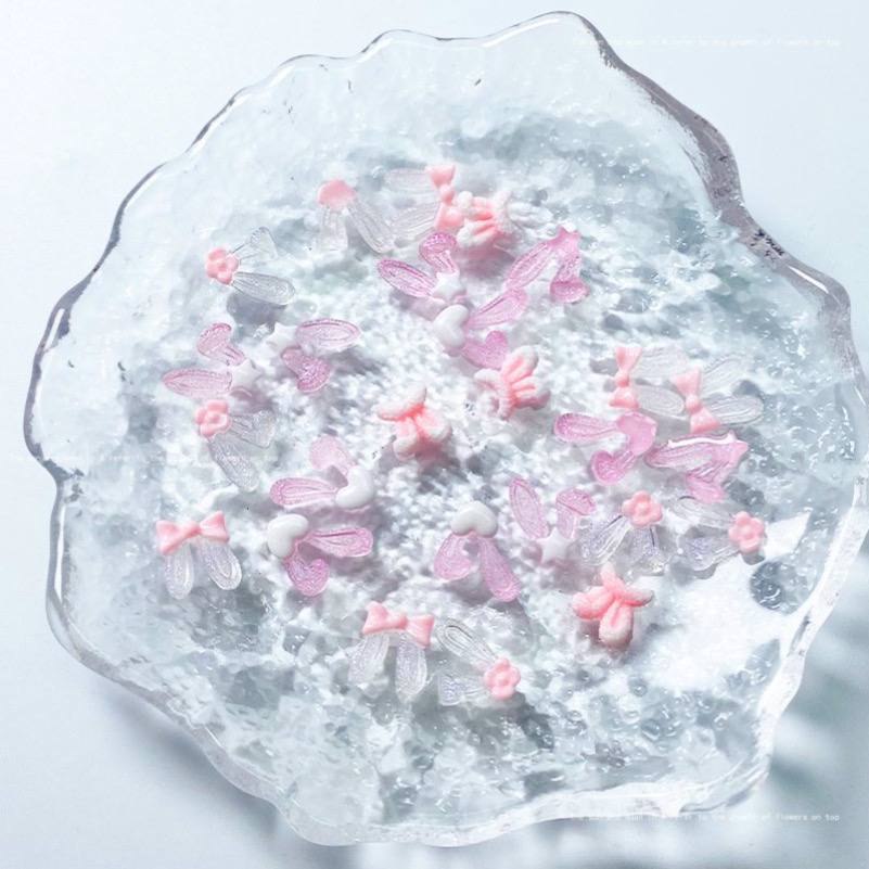 Set 15 Charm Hoạt Hình Tai Thỏ Hồng Pha Lê Phát Sáng Siêu Đáng Yêu Trang Trí Móng