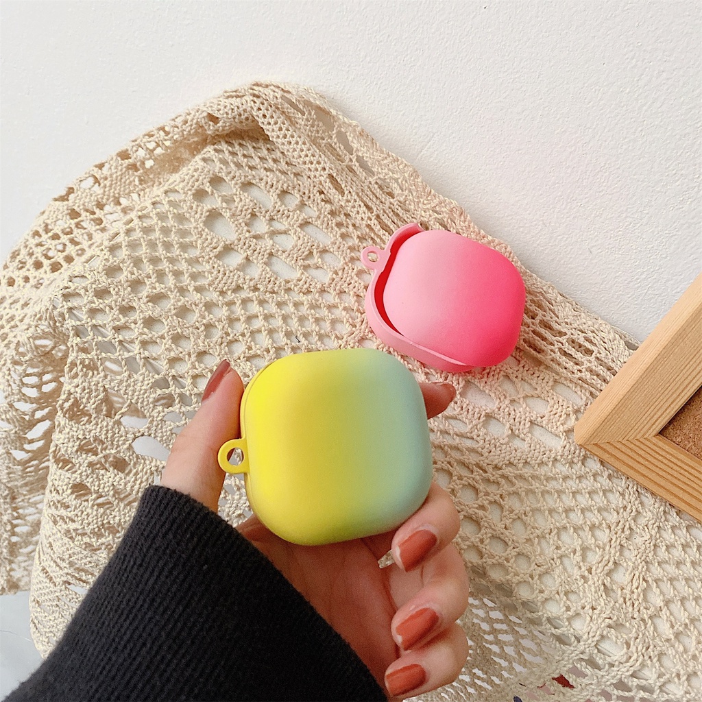 Vỏ Bảo Vệ Hộp Sạc Tai Nghe bluetooth Không Dây Samsung Galaxy Buds-2-Live-Pro-FE Màu gradient Thời Trang