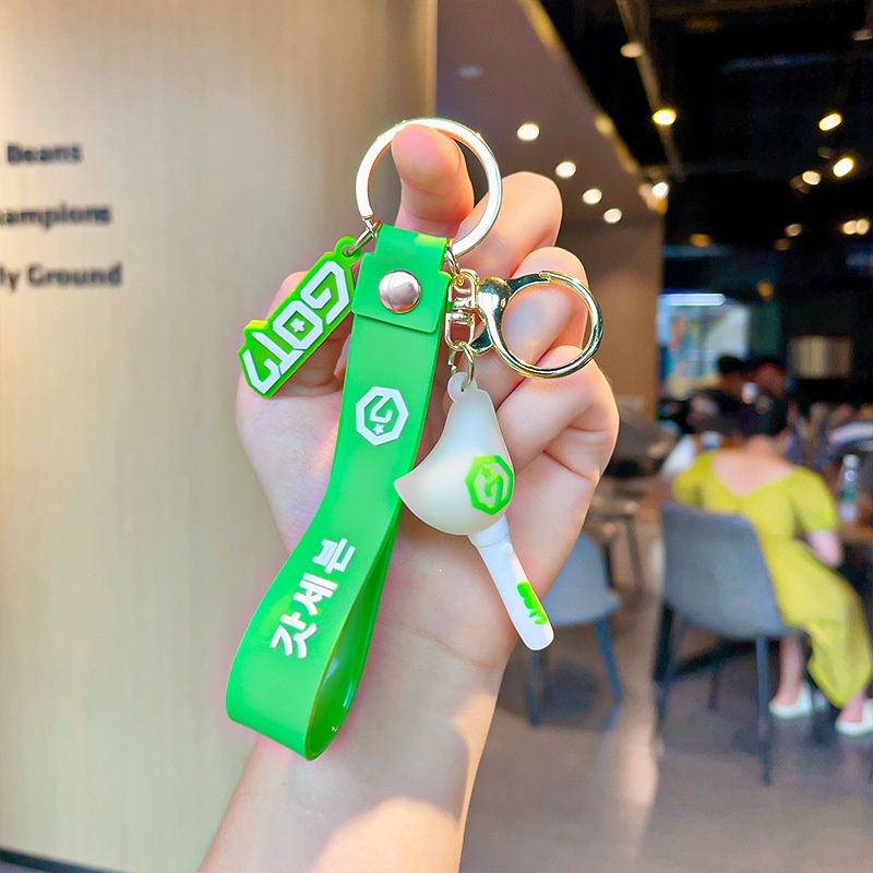 Móc Khóa Hình Búa Của Nhóm Nhạc blackpink Hàn Quốc