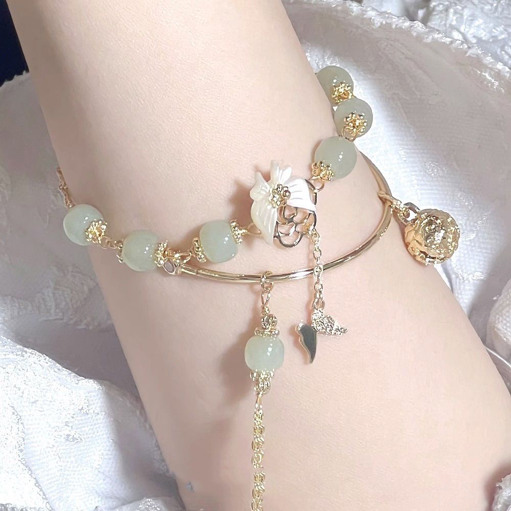 Vòng Tay Dây Xích Mặt Hình Bướm Dành Cho Nữ Sinh