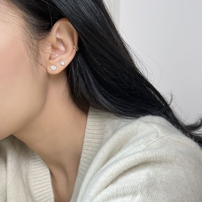 1 Đôi Bông Tai Tròn Bằng Thép Không Gỉ 3-5mm Màu Bạc Thời Trang Cho Nữ