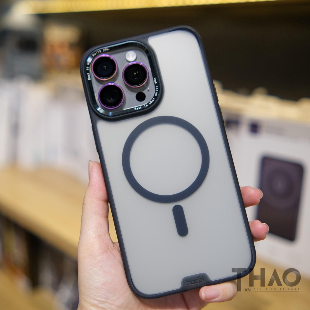 Ốp lưng HODA Rough Military nhám chống bám vân tay hỗ trợ sạc không dây từ tính dành cho iPhone