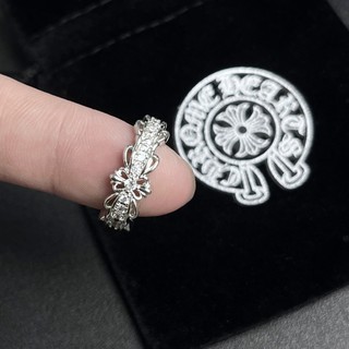 Nhẫn hở chạm khắc hoa đính đá zircon bằng đồng sang trọng và đơn giản