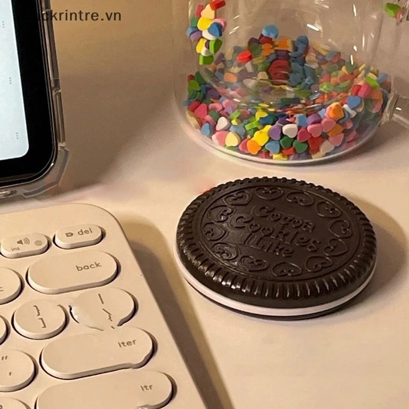 1 Bộ Gương Trang Điểm Gấp Gọn Hình Bánh Quy Sô Cô La / Bánh oreo Đáng Yêu Kèm 1 Lược Trang Điểm Dành Cho Nữ vn