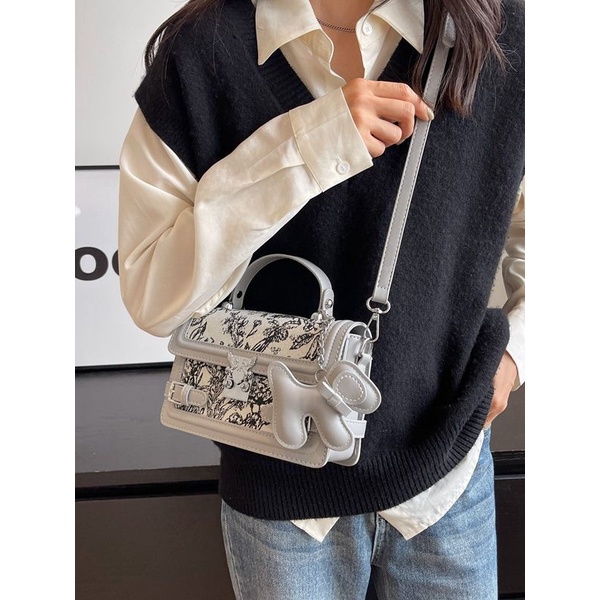 Túi Xách Đeo Vai Hình Vuông Cỡ Nhỏ Thời Trang 2023 Cho Nữ