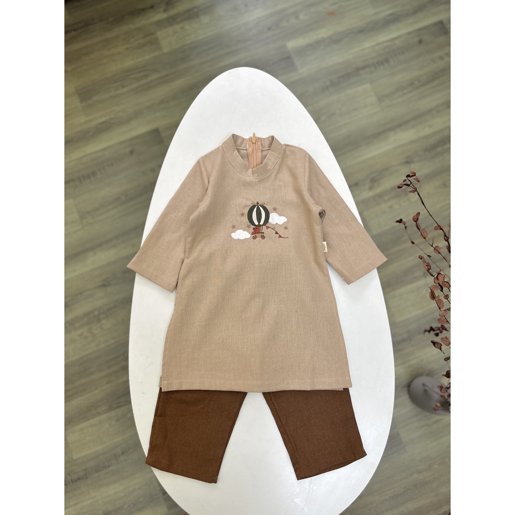 BADT015 Áo dài bé trai - chất liệu linen thêu tay - 1-6 tuổi